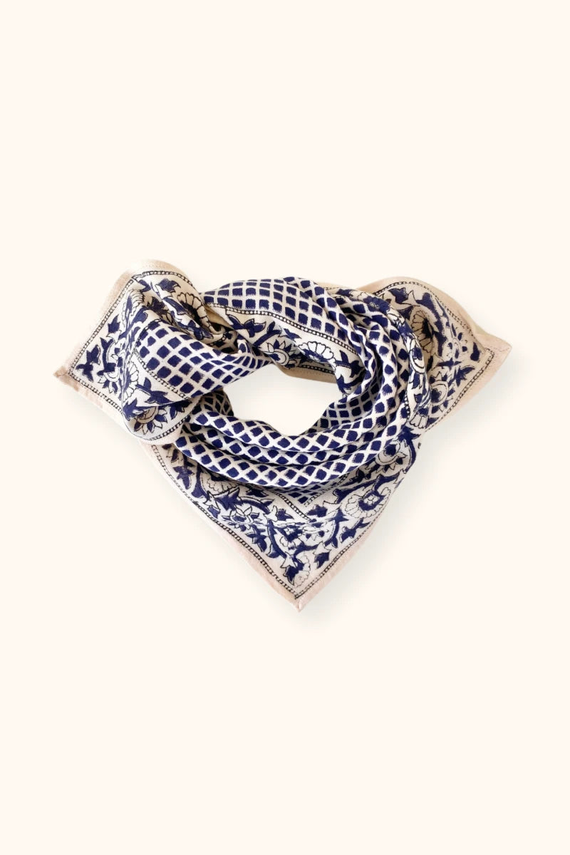 Foulard Apaches