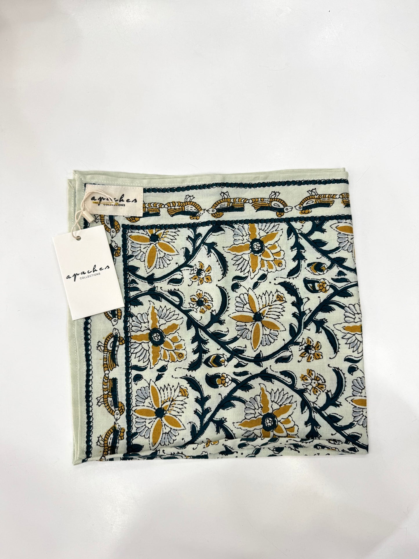 Foulard Apaches