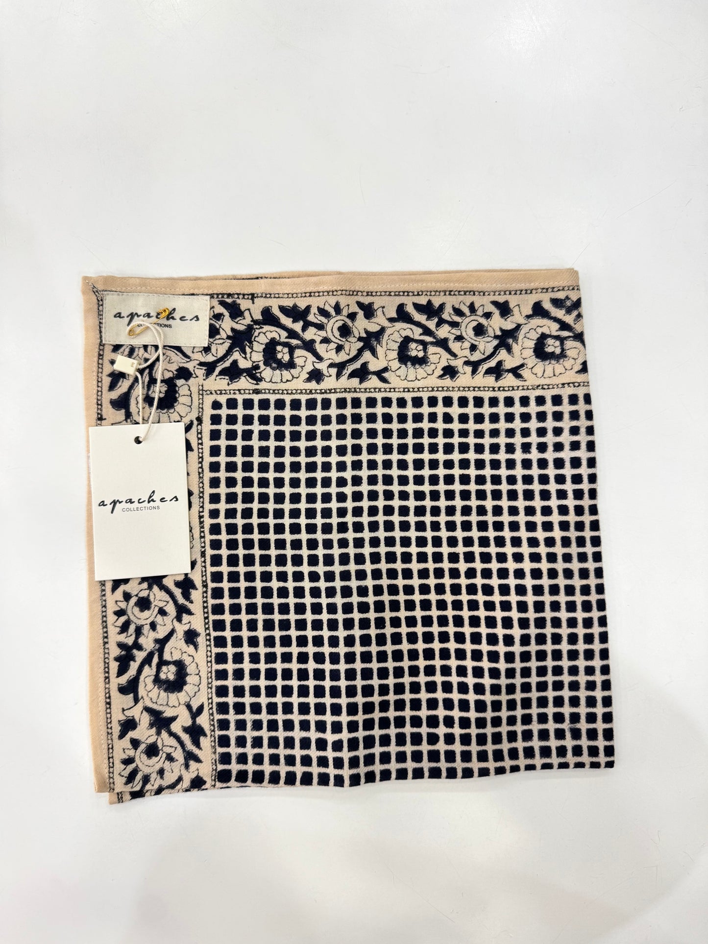 Foulard Apaches
