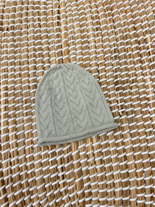 Cappello traforato verde