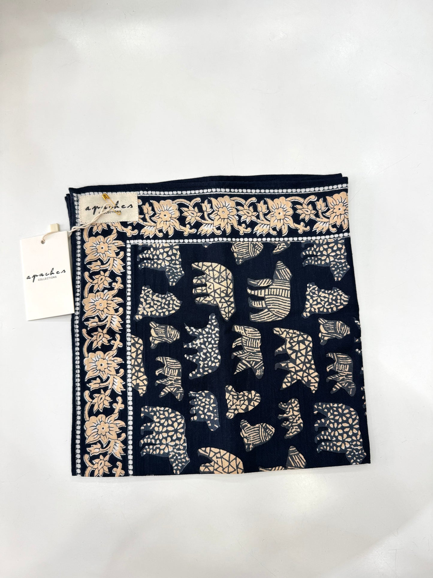 Foulard Apaches