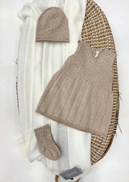 Abito traforato beige