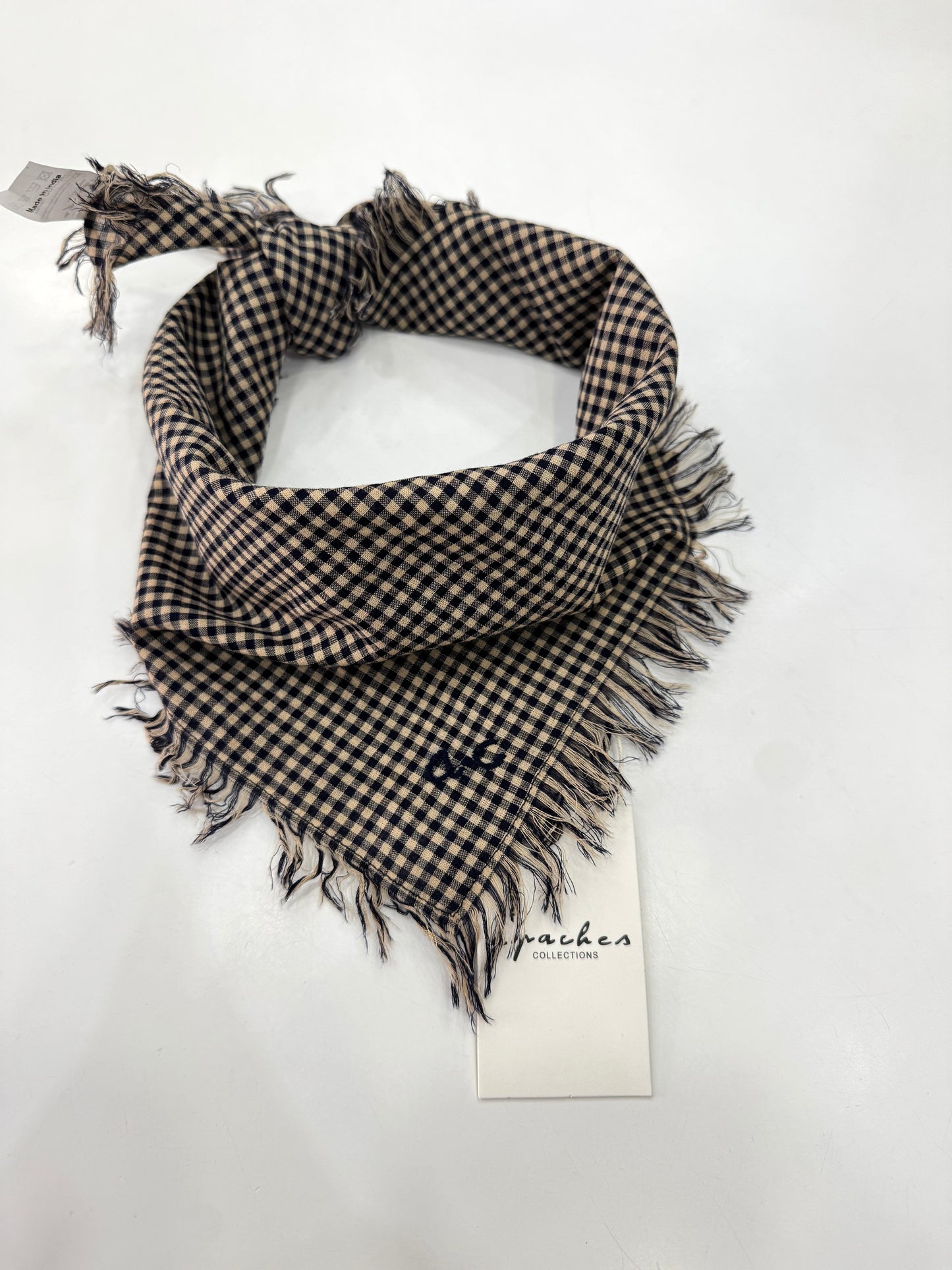 Foulard Apaches