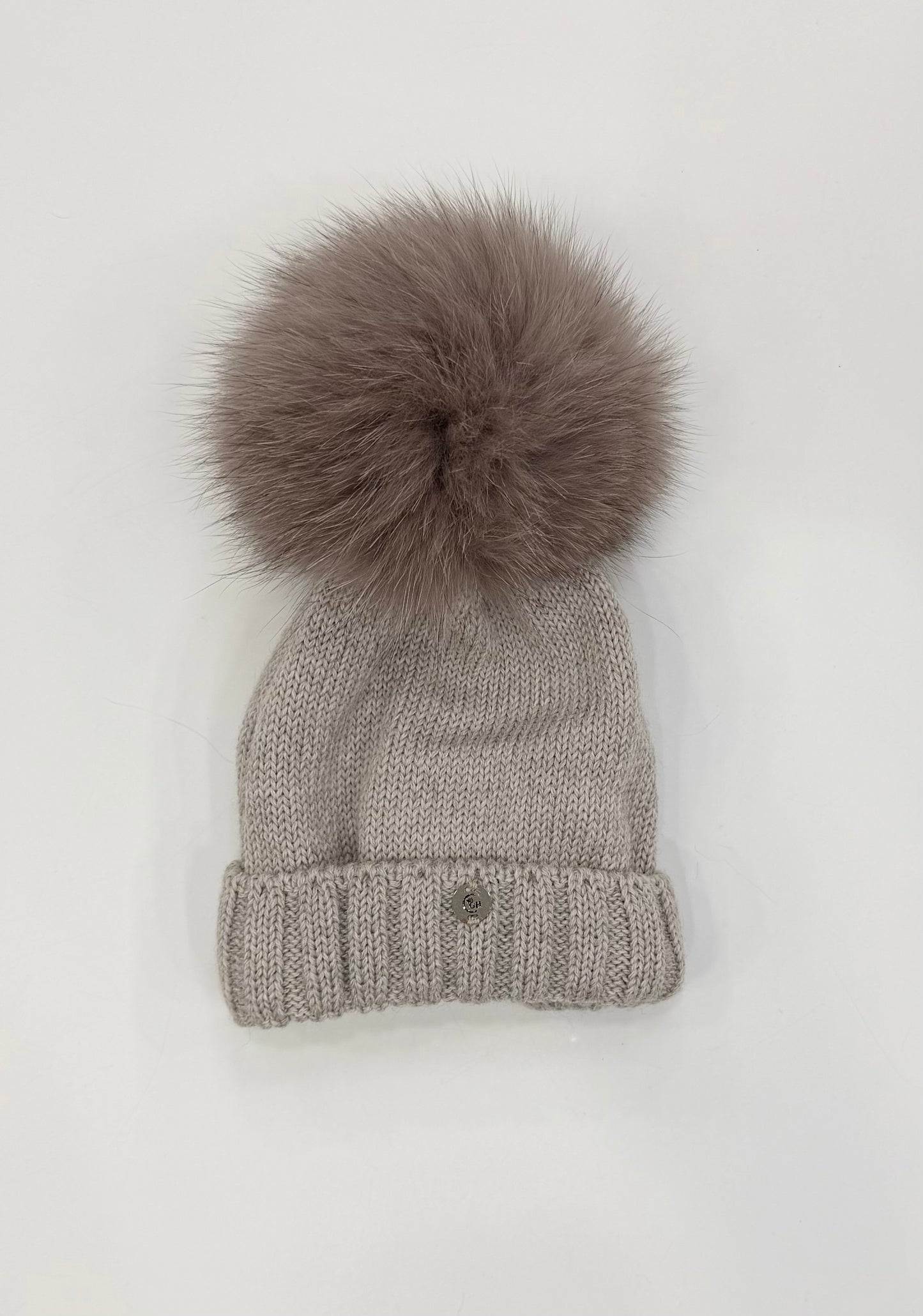 Cappello PonPom spago