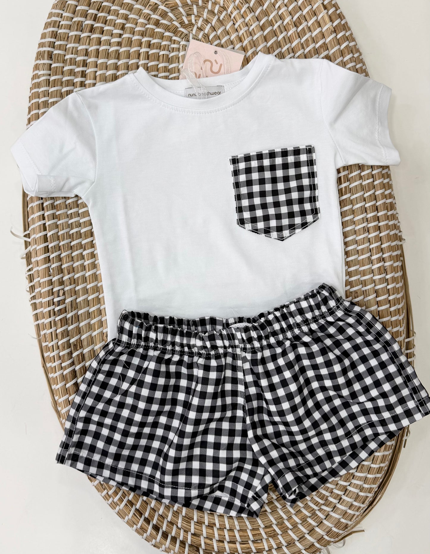 Costume + t-shirt