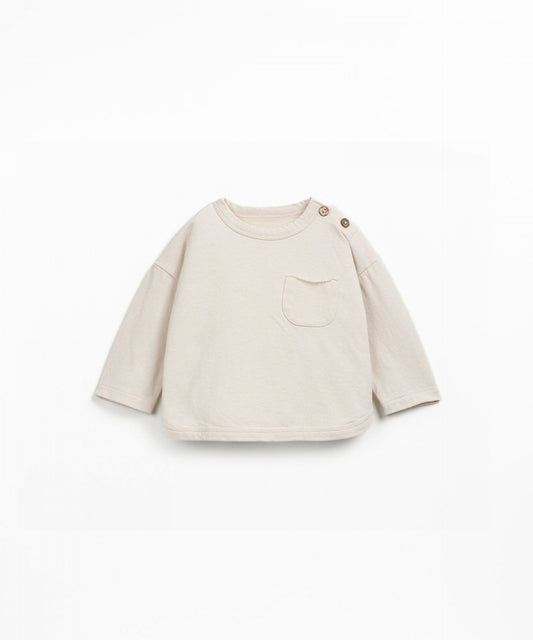maglia con apertura sulla spalla